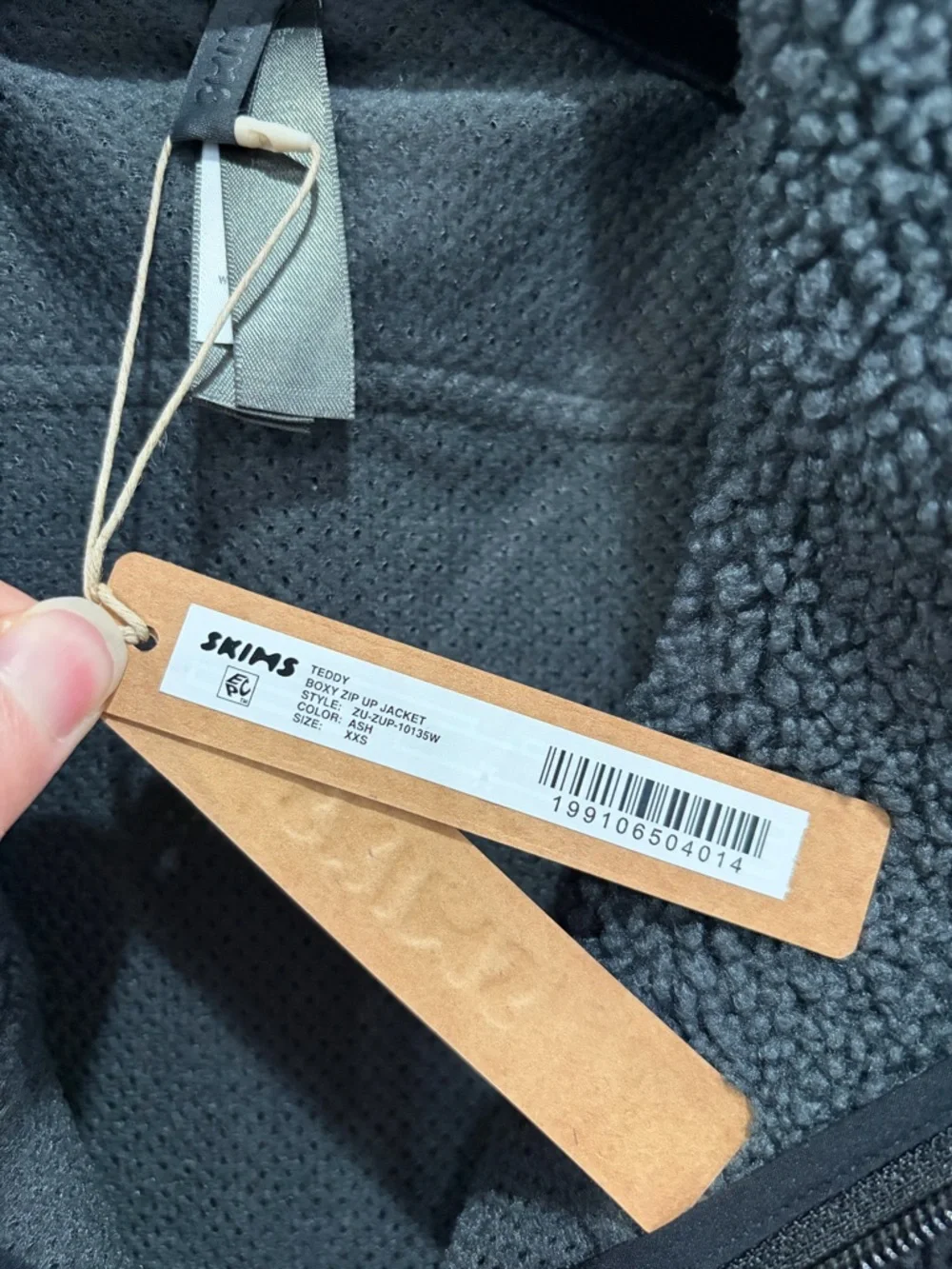 SKIMS NWT Teddy Boxy Zip Up Jacket Ash size XXSmall - Picture 9 of 10